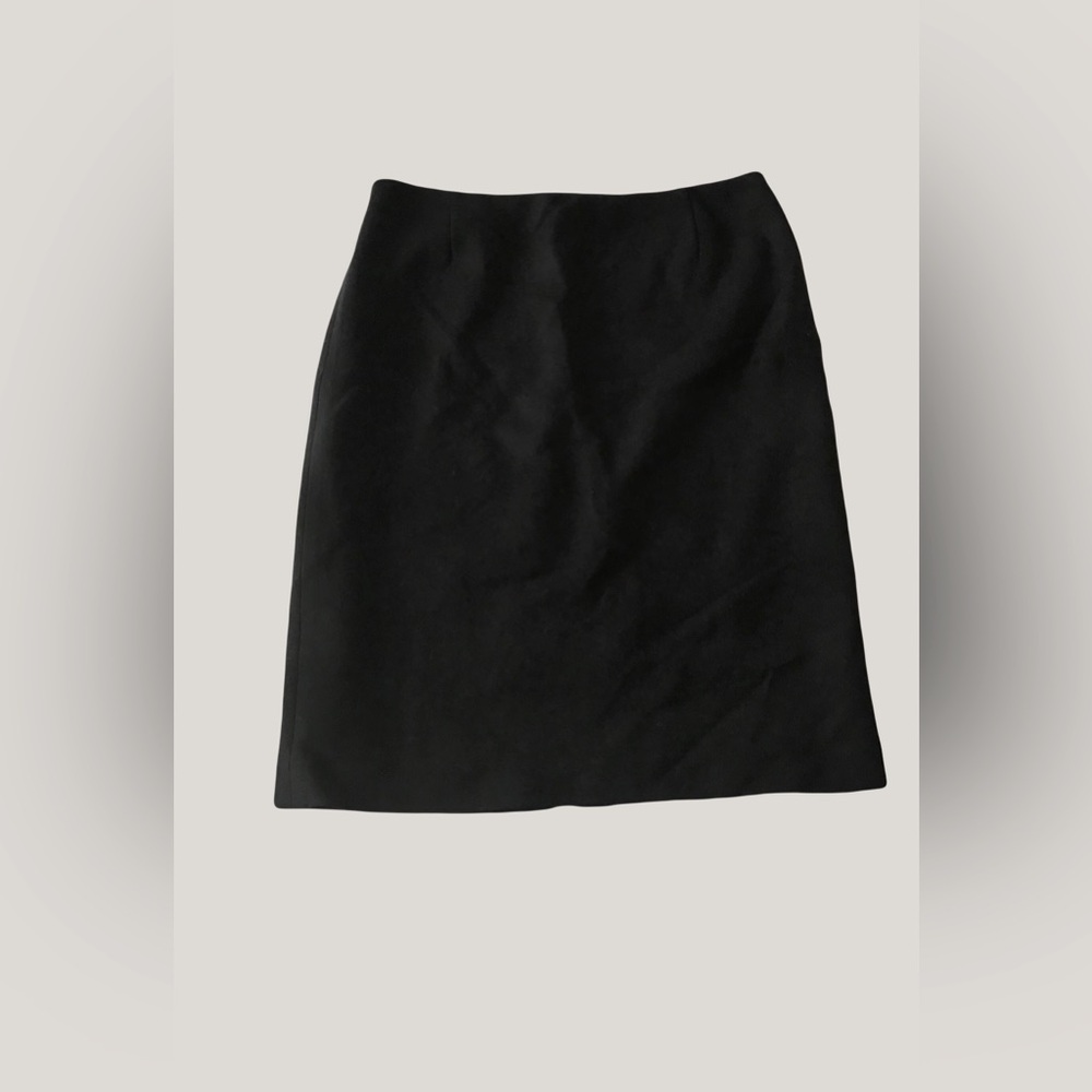 ISABELLA DEMARCO Women’s black skirt